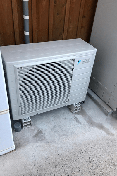 山口県防府市O様邸ダイキンEQN37VV施工実績写真